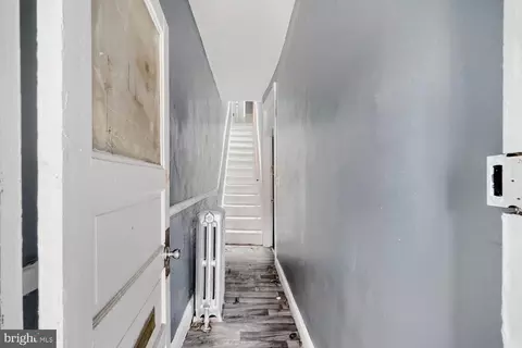 Entry Way - 2103 Eagle St, Baltimore, MD 21223 photo 1 of 3