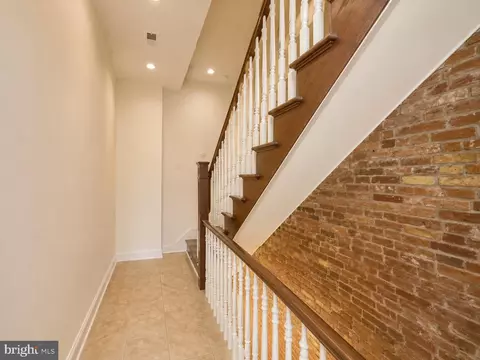 Entry Way - 25 W North Ave, Baltimore, MD 21201 photo 3 of 4