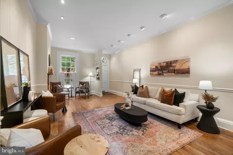 832 William St, Baltimore, MD 21230