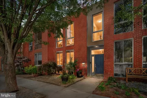 Exterior - 1003 Covington St, Baltimore, MD 21230 photo 1 of 16