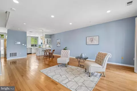 Living - 1003 Covington St, Baltimore, MD 21230 photo 5 of 10