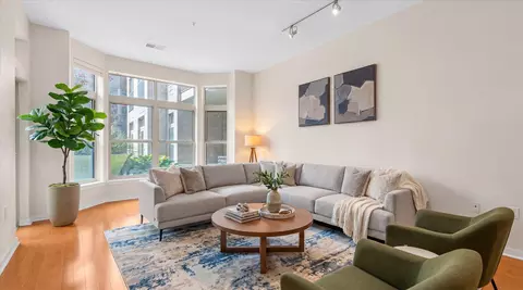 1209 N Charles St #114, Baltimore, MD 21201