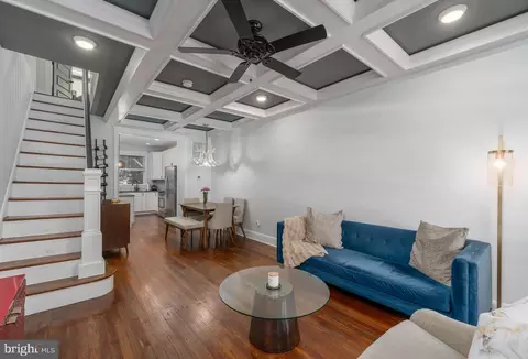 606 S Eaton St, Baltimore, MD 21224
