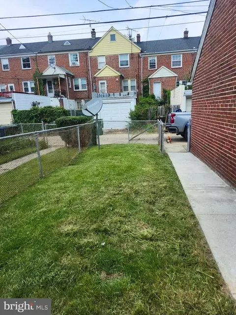 Exterior - 1618 Roundhill Rd, Baltimore, MD 21218 photo 4 of 4