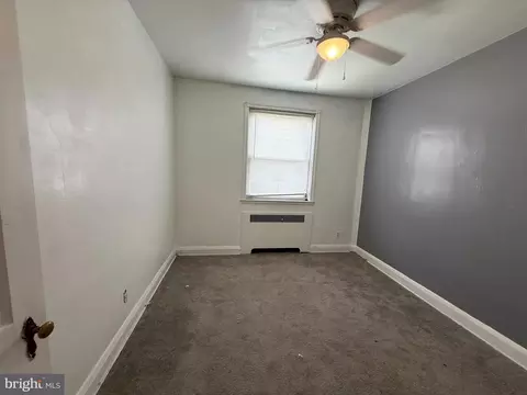 Bedroom - 1618 Roundhill Rd, Baltimore, MD 21218 photo 2 of 4