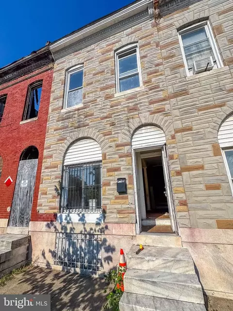 1218 Montford Ave N, Baltimore, MD 21213
