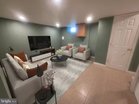 Living - 1235 Limit Ave, Baltimore, MD 21239 photo 8 of 9