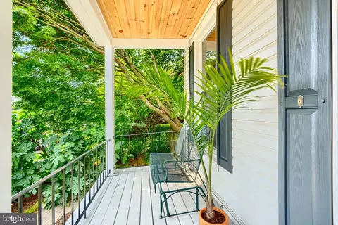Exterior - 1330 Morling Ave W, Baltimore, MD 21211 photo 2 of 12