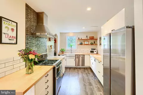Kitchen - 1330 Morling Ave W, Baltimore, MD 21211 photo 1 of 6