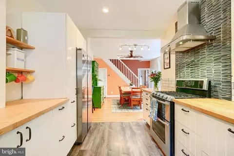 Kitchen - 1330 Morling Ave W, Baltimore, MD 21211 photo 5 of 6