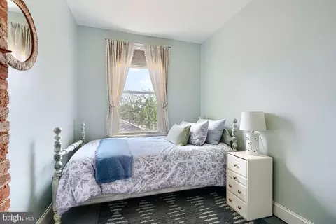 Bedroom - 1330 Morling Ave W, Baltimore, MD 21211 photo 2 of 10