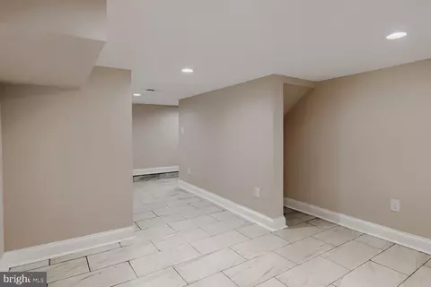 Entry Way - 2911 Frederick Ave, Baltimore, MD 21223 photo 5 of 5