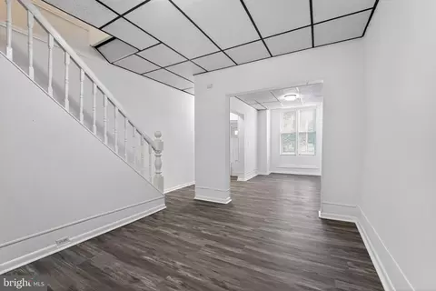 Entry Way - 1607 Ramsay St, Baltimore, MD 21223 photo 5 of 9