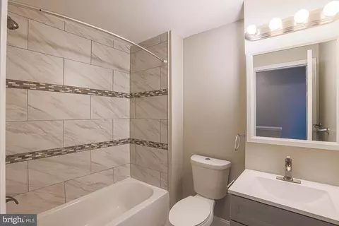 Bath - 5 S Curley St, Baltimore, MD 21224 photo 1 of 4