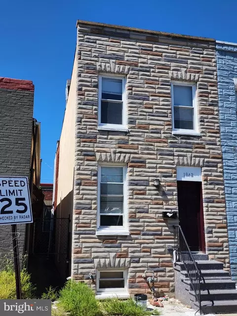 1942 Mchenry St, Baltimore, MD 21223