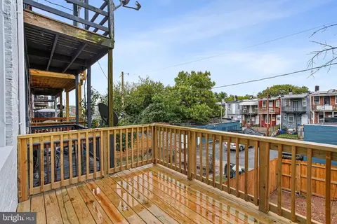 Exterior - 2811 Erdman Ave, Baltimore, MD 21213 photo 4 of 5