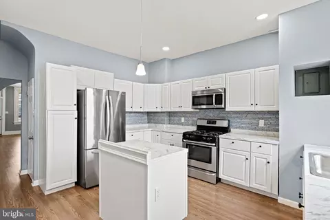 Kitchen - 2811 Erdman Ave, Baltimore, MD 21213 photo 2 of 3