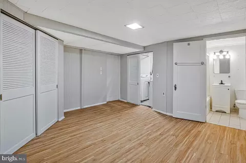 Bedroom - 3040 E Federal St, Baltimore, MD 21213 photo 2 of 2