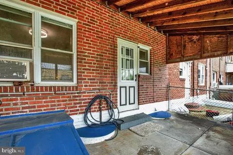 Exterior - 3040 E Federal St, Baltimore, MD 21213 photo 6 of 9