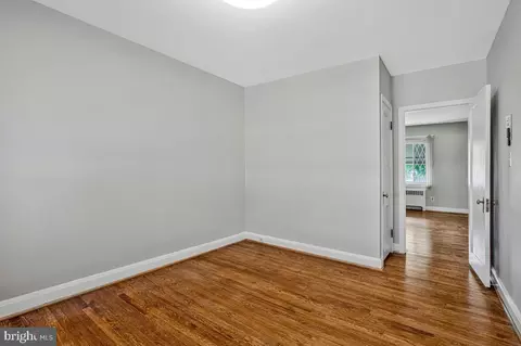 Bedroom - 3040 E Federal St, Baltimore, MD 21213 photo 1 of 2