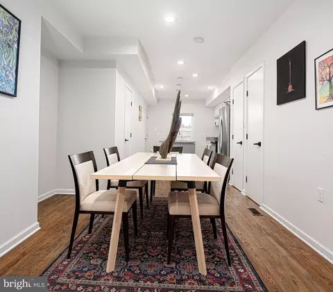 Dining - 3108 E Baltimore St, Baltimore, MD 21224 photo 1 of 2