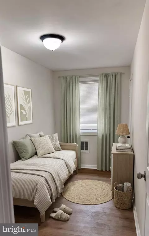 Bedroom - 3707 8th St, Baltimore, MD 21225 photo 6 of 6