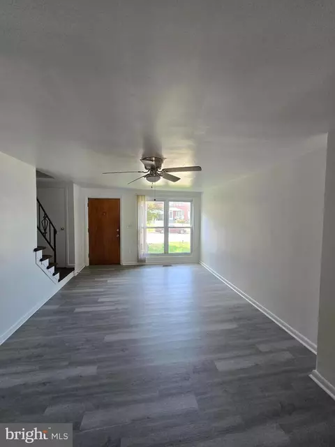 Living - 5643 Kavon Ave, Baltimore, MD 21206 photo 3 of 3