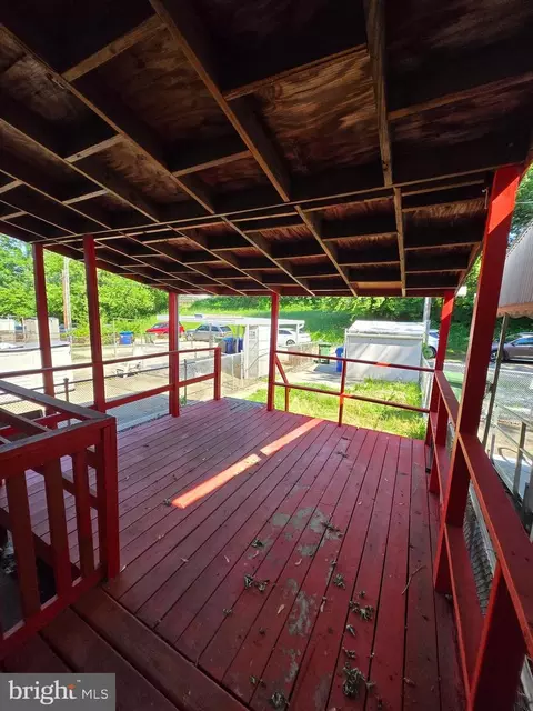 Exterior - 5643 Kavon Ave, Baltimore, MD 21206 photo 7 of 8