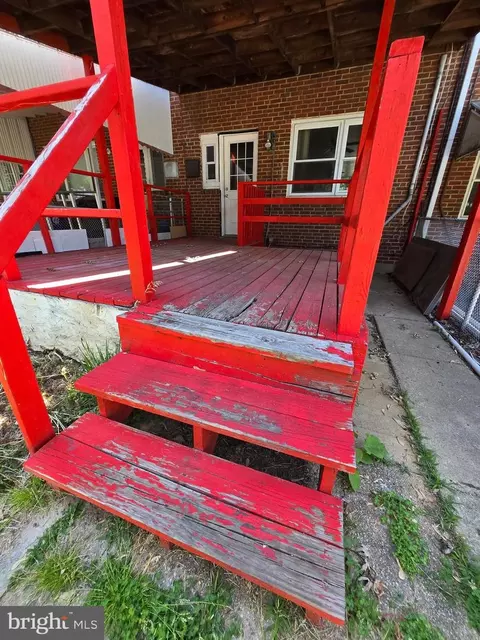 Exterior - 5643 Kavon Ave, Baltimore, MD 21206 photo 5 of 8