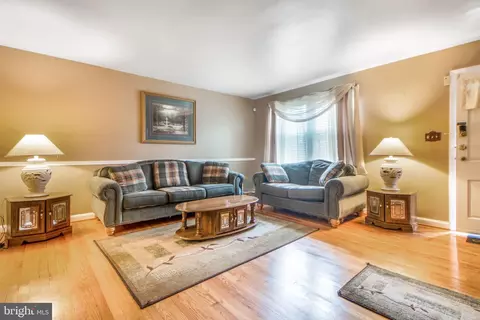 Living - 1903 Heathfield Rd, Baltimore, MD 21239 photo 2 of 2