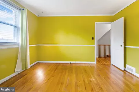 Bedroom - 1903 Heathfield Rd, Baltimore, MD 21239 photo 5 of 6