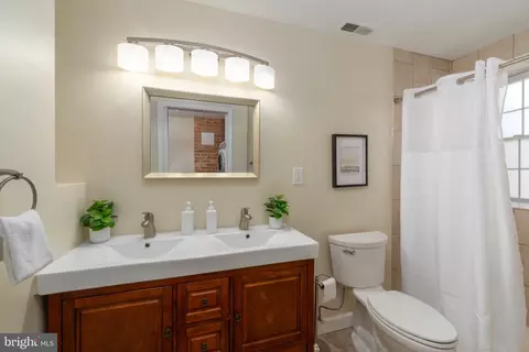 Bath - 1926 Light St, Baltimore, MD 21230 photo 2 of 2