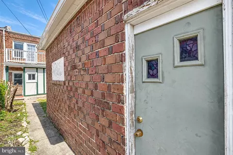1917 E 32nd St, Baltimore, MD 21218 photo 3