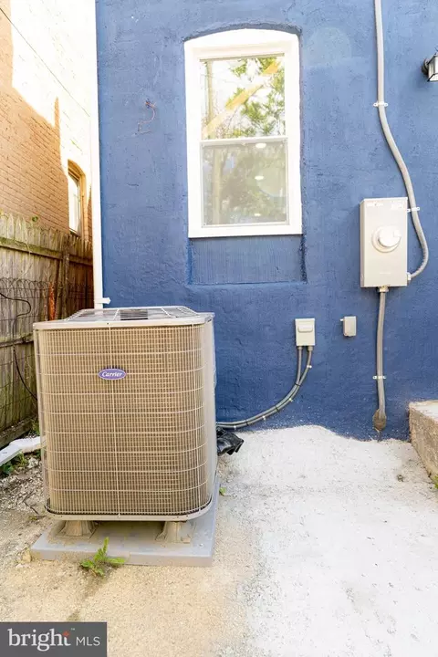 Exterior - 1306 E Lafayette Ave, Baltimore, MD 21213 photo 4 of 5