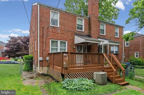 Exterior - 3920 Rosecrest Ave, Baltimore, MD 21215 photo 4 of 5