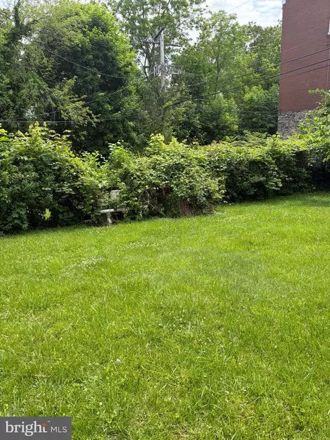 801 E 43rd St, Baltimore, MD 21212 photo 6