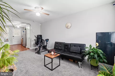 Entry Way - 3644 Benson Ave, Halethorpe, MD 21227 photo 2 of 7