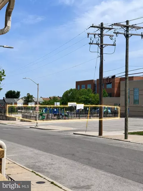 Exterior - 2708 E Oliver St, Baltimore, MD 21213 photo 3 of 3
