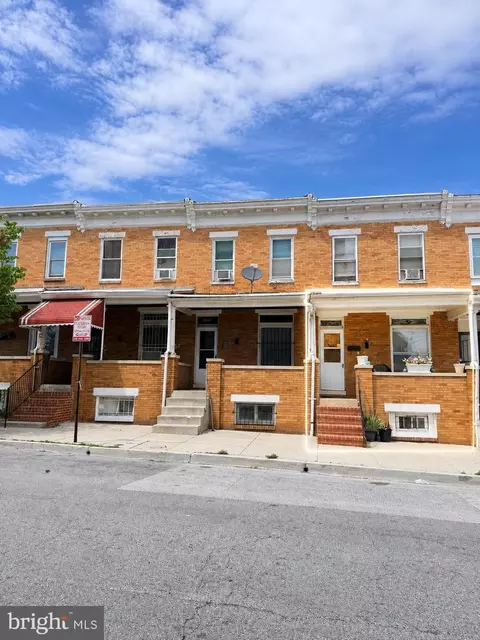 2708 E Oliver St, Baltimore, MD 21213