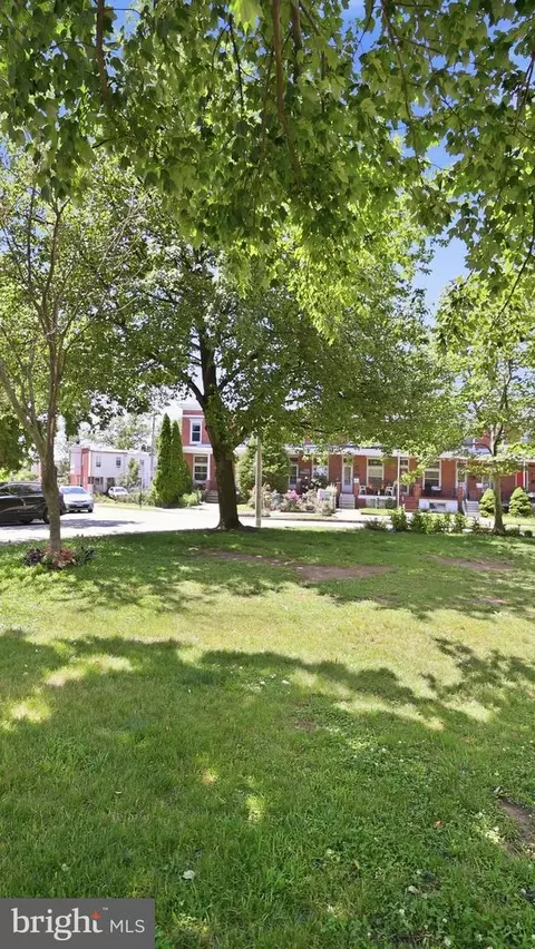 Exterior - 1303 Weldon Ave, Baltimore, MD 21211 photo 7 of 7