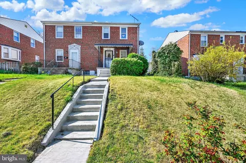 Exterior - 2105 Cloville Ave, Baltimore, MD 21214 photo 2 of 5
