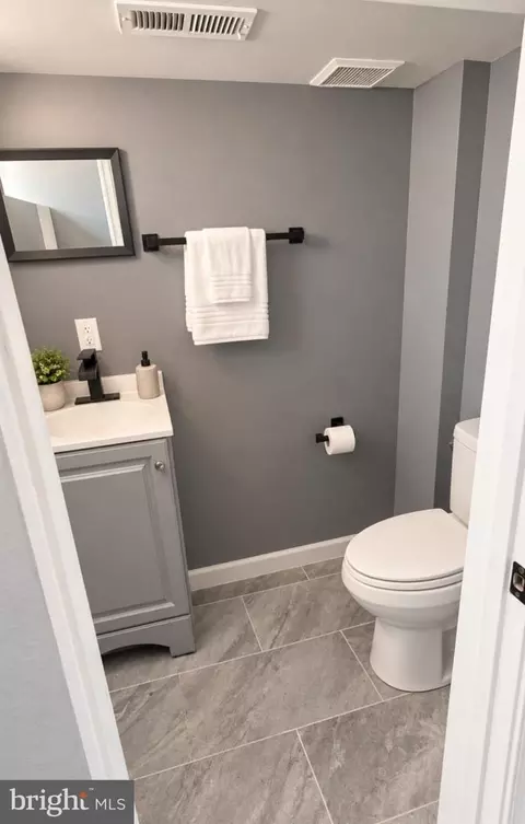 Bath - 1202 E Lafayette Ave, Baltimore, MD 21202 photo 2 of 2