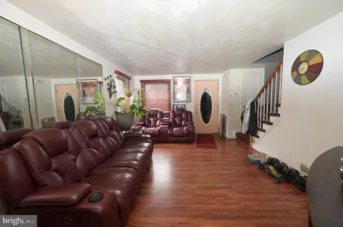 4507 Parkton St, Baltimore, MD 21229