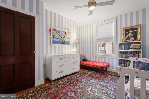 Bedroom - 30 E Henrietta St, Baltimore, MD 21230 photo 3 of 5
