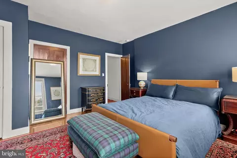 Bedroom - 30 E Henrietta St, Baltimore, MD 21230 photo 2 of 5