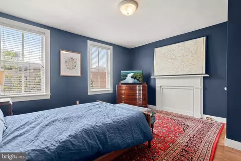 Bedroom - 30 E Henrietta St, Baltimore, MD 21230 photo 1 of 5