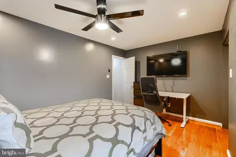 Bedroom - 624 Jasper St, Baltimore, MD 21201 photo 3 of 3