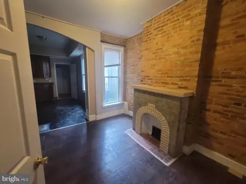 Living - 1018 Brantley Ave, Baltimore, MD 21217 photo 3 of 8