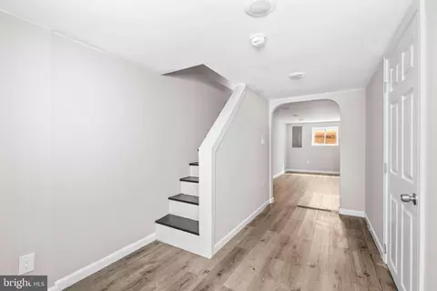 Entry Way - 2815 E Madison St, Baltimore, MD 21205 photo 6 of 8