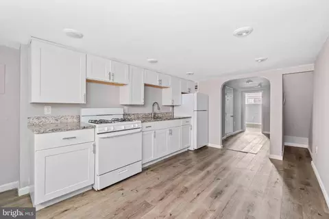Entry Way - 2815 E Madison St, Baltimore, MD 21205 photo 8 of 8